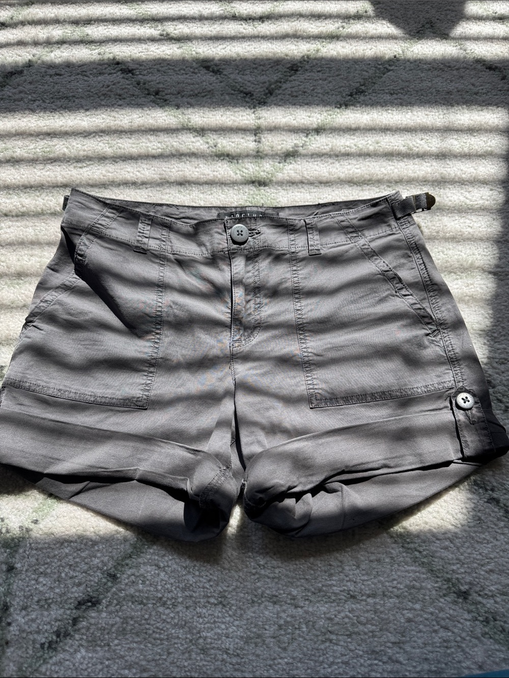 Sanctuary - Surplus cargo shorts in Dark Grey - Size 25